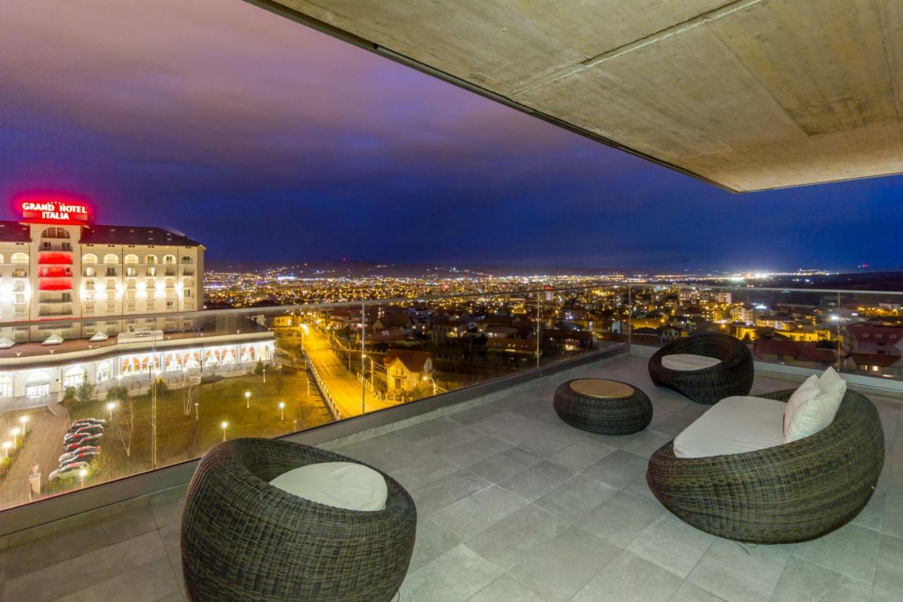 My Place Grand Hill Cluj-Napoca Buitenkant foto
