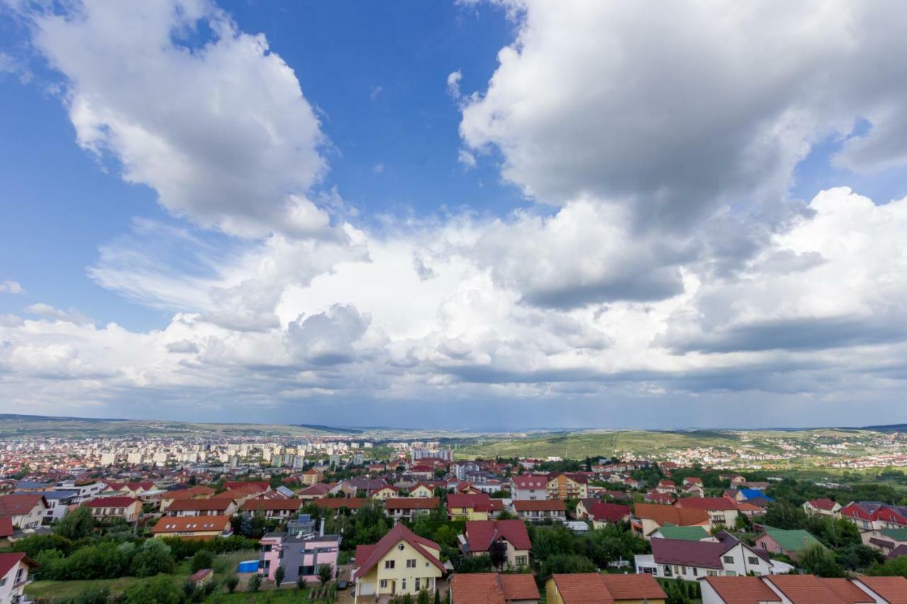 My Place Grand Hill Cluj-Napoca Buitenkant foto